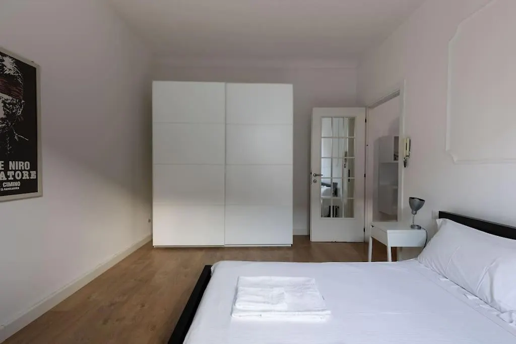 Ht Bilo Tortona Apt Milan Italy