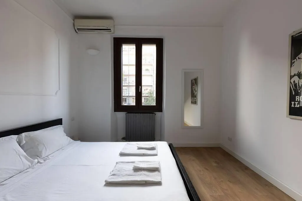 Ht Bilo Tortona Apt Milan Apartment