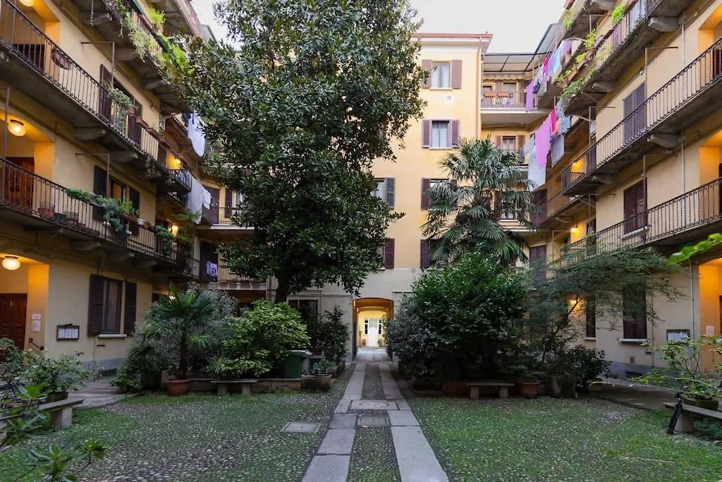 Ht Bilo Tortona Apt Milan Apartment