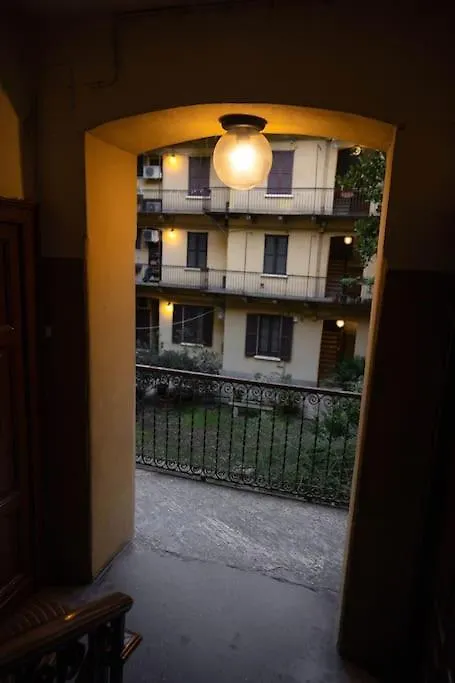 Ht Bilo Tortona Apt Milan Apartment